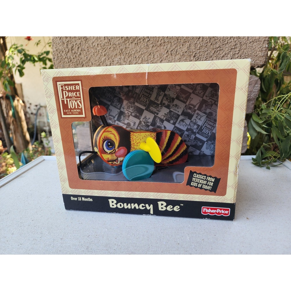 Fisher-Price Bouncy Bee Pull Toy #1625 2009 Classic Reproduction NIB